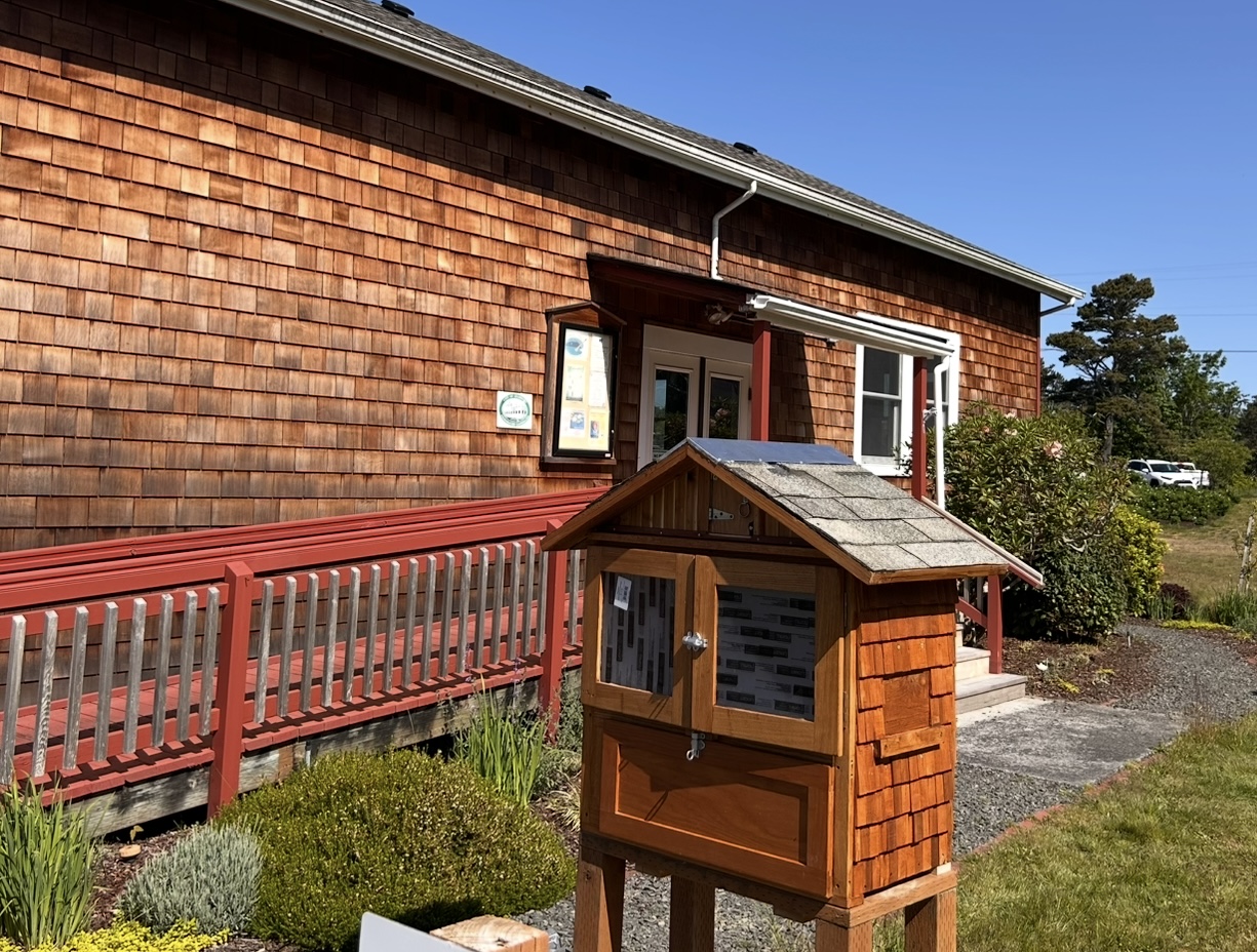 Free Little Art Gallery Grand Opening